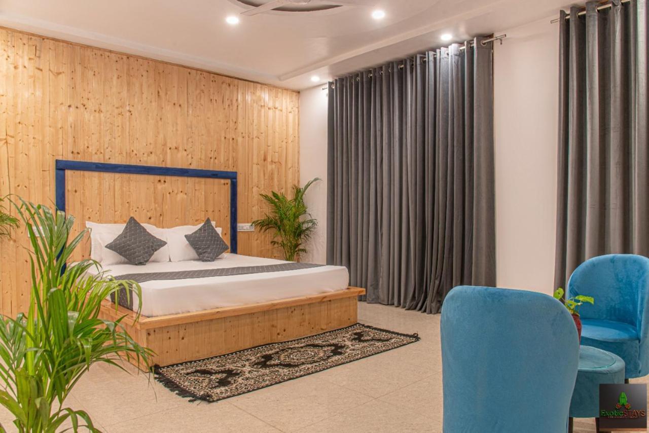 The Hillside Inn Kasauli By Exotic Stays Zewnętrze zdjęcie