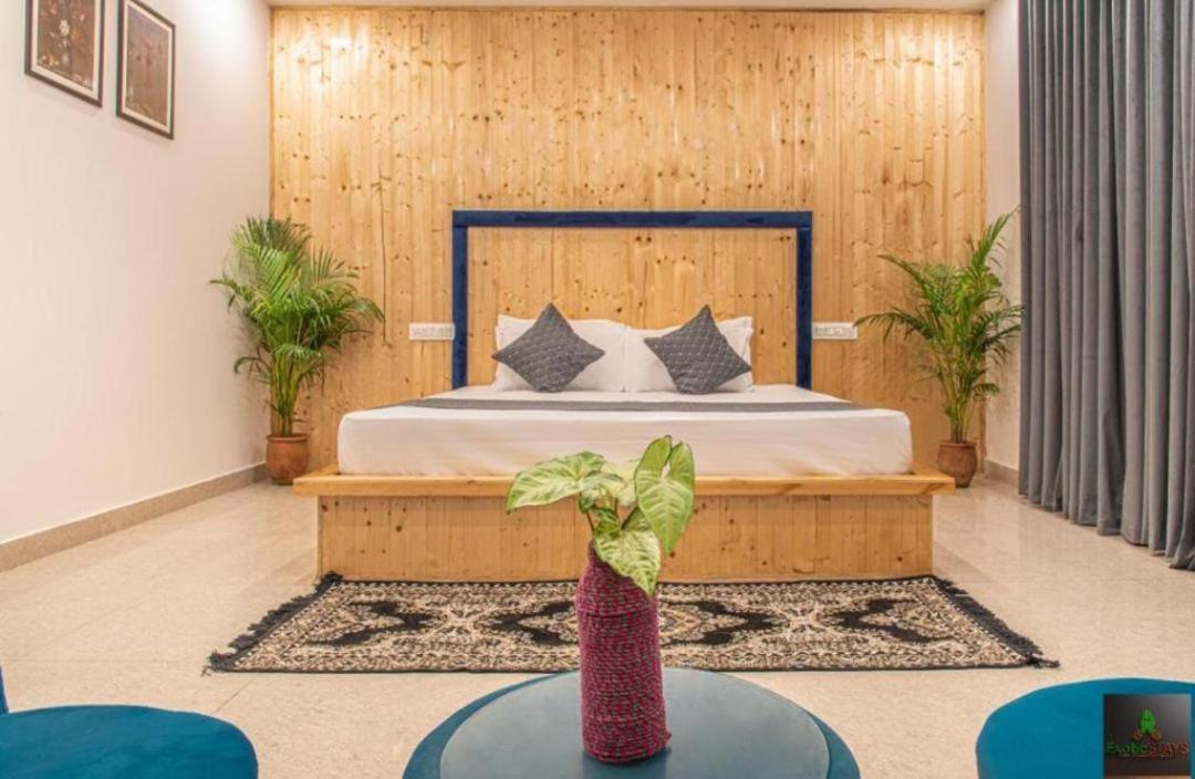 The Hillside Inn Kasauli By Exotic Stays Zewnętrze zdjęcie